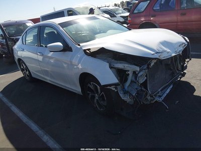 1HGCR2F36HA****** 2017 Honda Accord
