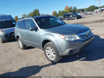 JF2SHBFCXCH****** 2012 Subaru Forester