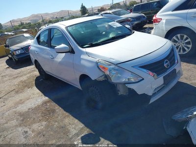 3N1CN7AP0GL****** 2016 Nissan Versa