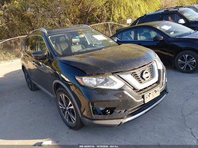 JN8AT2MT3HW****** 2017 Nissan Rogue