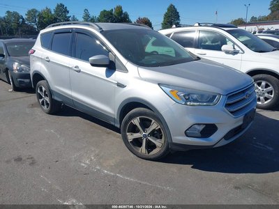 1FMCU9HD9JU****** 2018 Ford Escape