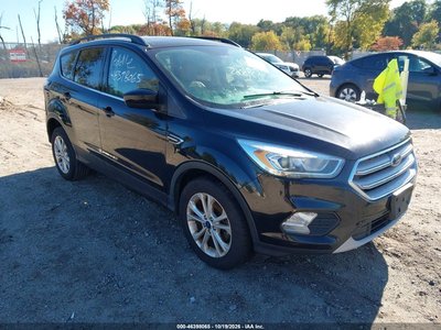 1FMCU0HD2JU****** 2018 Ford Escape