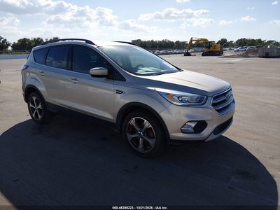 1FMCU0GD5HU****** 2017 Ford Escape