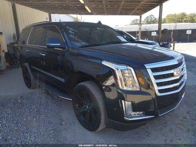 1GYS3BKJ4HR****** 2017 Cadillac Escalade