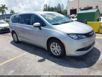 2C4RC1CG0PR****** 2023 Chrysler Voyager