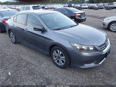 1HGCR2F33DA****** 2013 Honda Accord