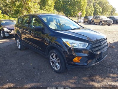 1FMCU0F72HU****** 2017 Ford Escape