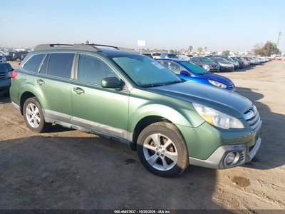 4S4BRBPC5D3****** 2013 Subaru Outback