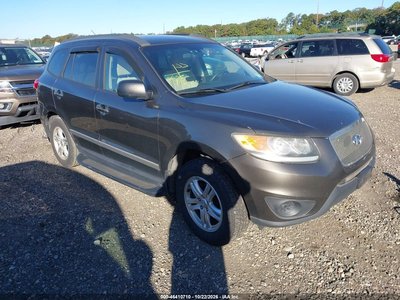 5XYZG3AB9CG****** 2012 Hyundai Santa Fe