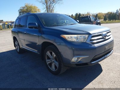 5TDDK3EHXDS****** 2013 Toyota Highlander