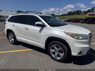5TDDKRFH2ES****** 2014 Toyota Highlander