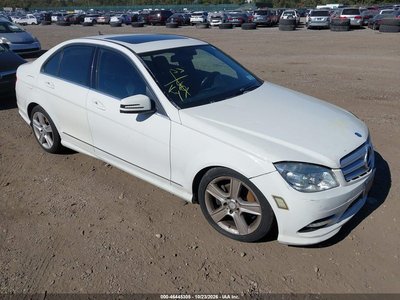 WDDGF8BB2BR****** 2011 Mercedes-Benz C 300